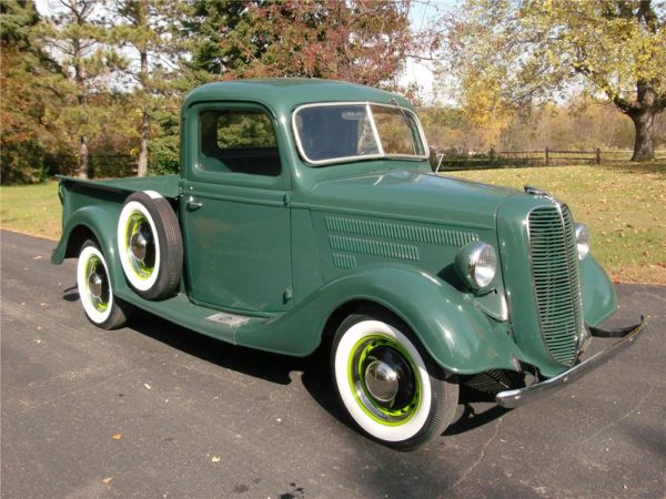 History Of Ford Trucks 1917-1947 - Blue Oval Trucks