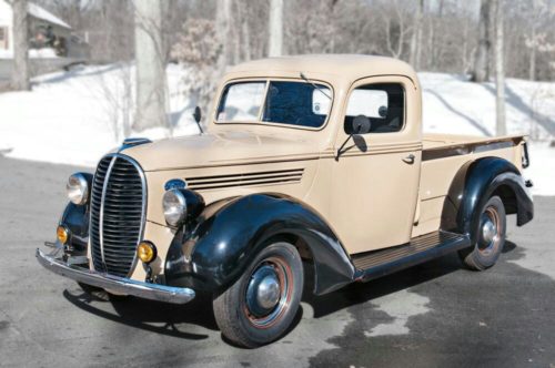 History of Ford Trucks 1917-1947 - Blue Oval Trucks