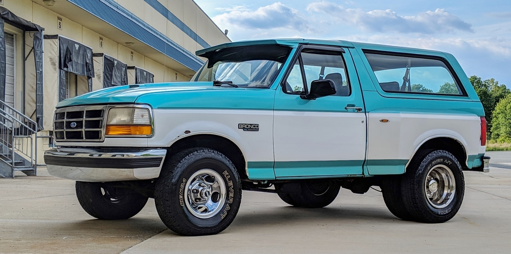 1994 Ford Bronco Dually - Blue Oval Trucks