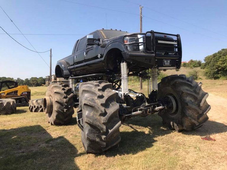 Ford Monster Dually The Truck That Broke The Internet Blue Oval Trucks